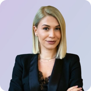 Деница <br class="mobile-break" /> Атанасова photo